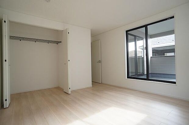 2階、洋室8，5帖、