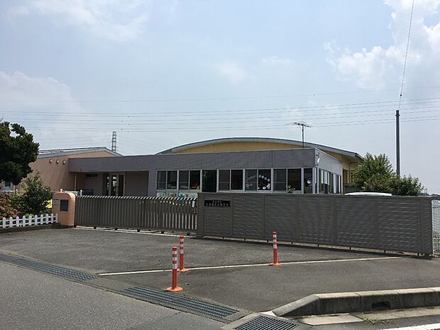 常総市水海道第三保育所まで648m