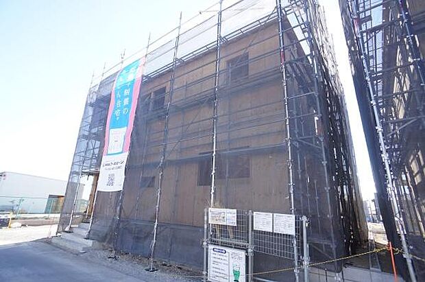 木工事中。