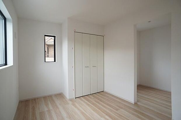 広めのWICのあるお部屋。