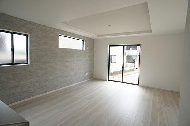 アクセントクロスで豪華な雰囲気を演出。