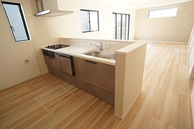 顔を見ながら調理が出来ます。