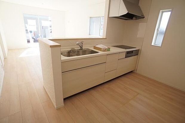 ご家族の顔を見ながら調理を。