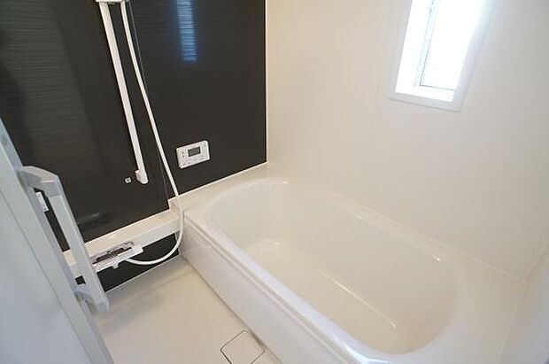 一日の疲れを癒す浴室。