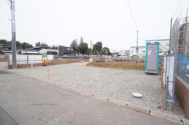 4台分の駐車が可能。