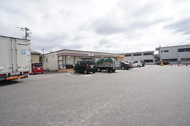 セブンイレブンかすみがうら下稲吉店まで1340m