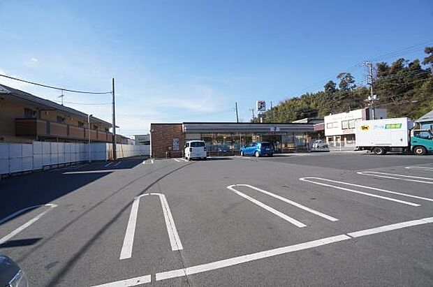 セブンイレブン土浦木田余店まで184m