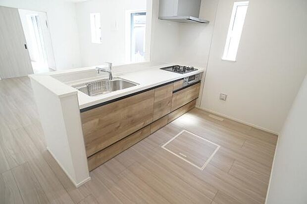 スタイリッシュなオープンキッチン。