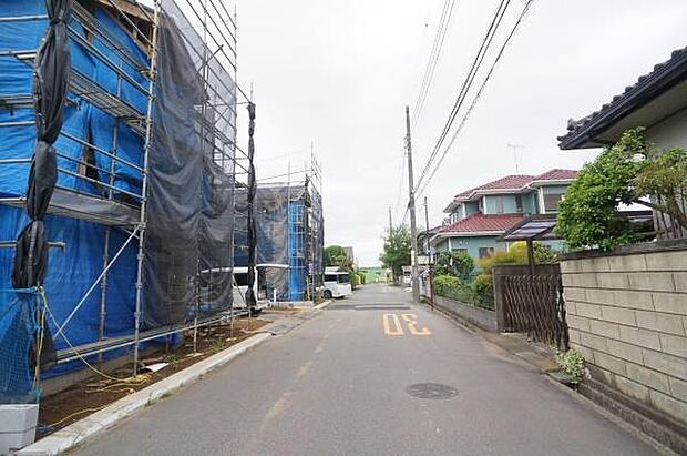 6m公道に接道。