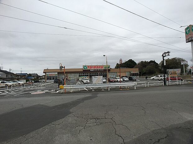 エコスマスダTAIRAYA新取手駅前店まで550m