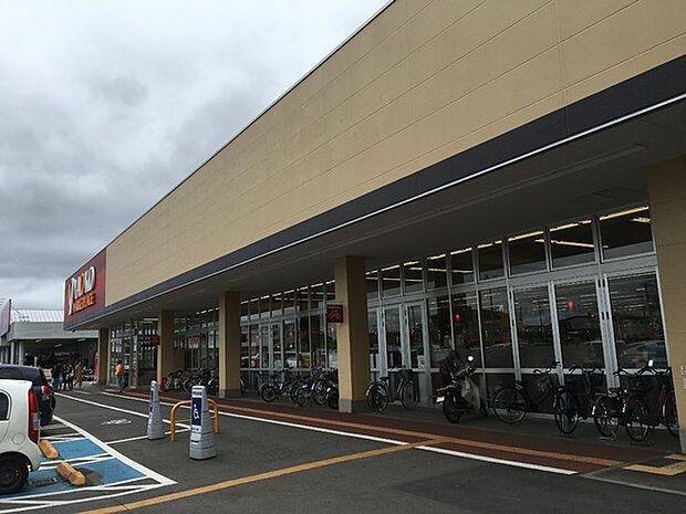 ヤオコー竜ヶ崎店まで731m