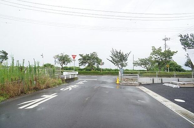 北側7,56m公道に接道。
