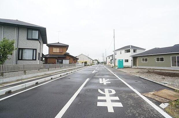 北側7,56m公道に接道。