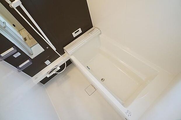 一日の疲れを癒す浴室。