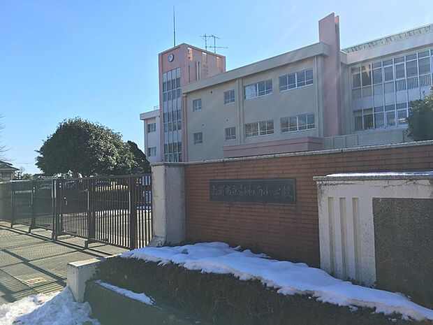 土浦市立都和南小学校まで1050m