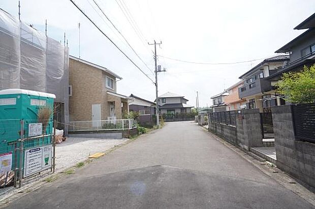 北側6m公道に接道。