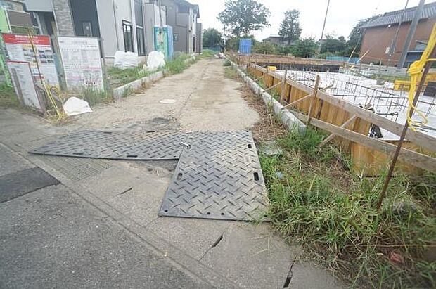 縦列駐車3台可能です。