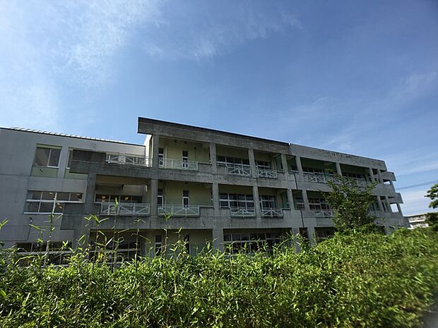 つくば市立谷田部東中学校まで4400m