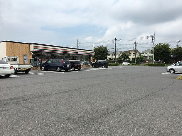 セブンイレブン竜ケ崎小柴店まで992m