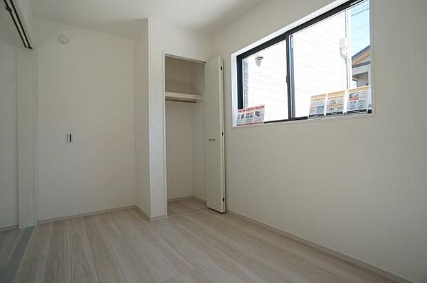 1階、洋室4,6帖。