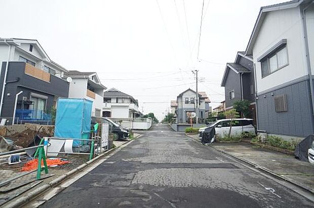 南側6m公道に接道。