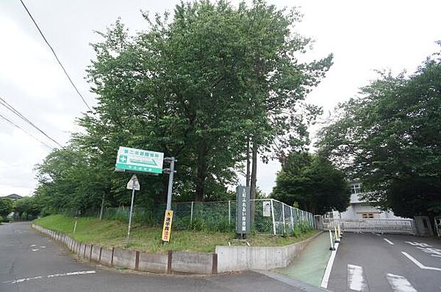 上町ふれあい保育園まで465m