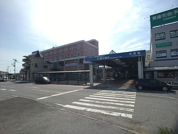 龍ケ崎市駅(JR 常磐線)まで9000m