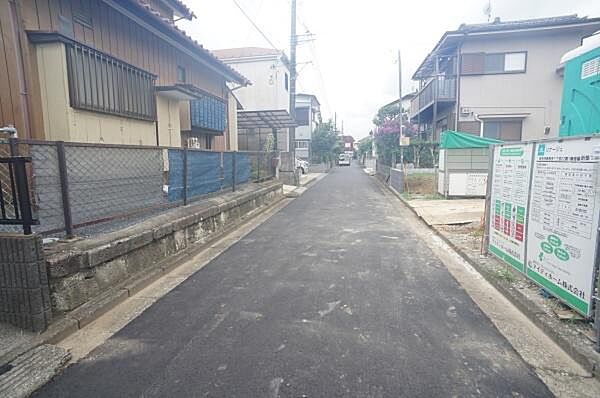 4m公道に接道。