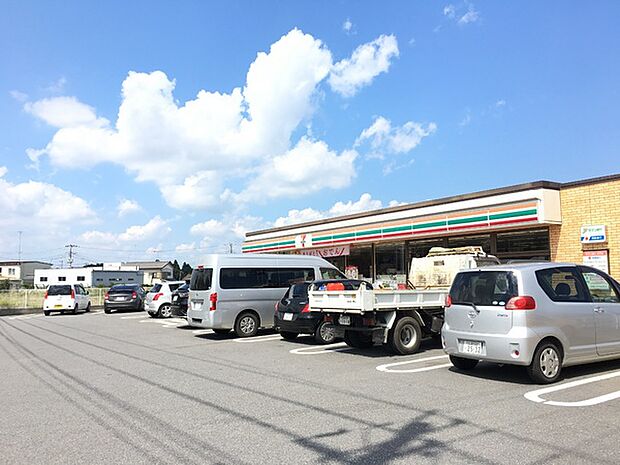 セブンイレブン阿見西郷店まで390m