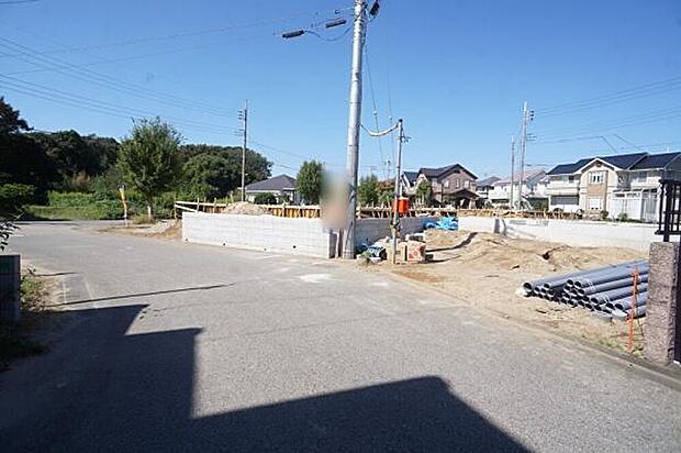 南側6,01m公道に接道。