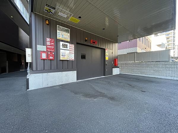 タワー式駐車場