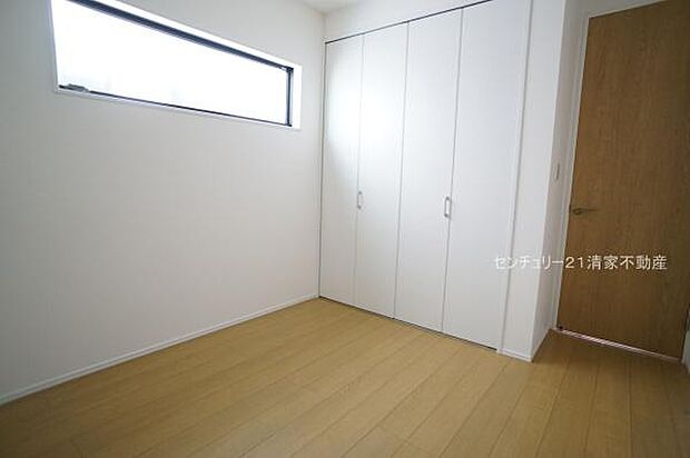 1号棟：たっぷり収納できるクローゼットあり！(2025年02月撮影)