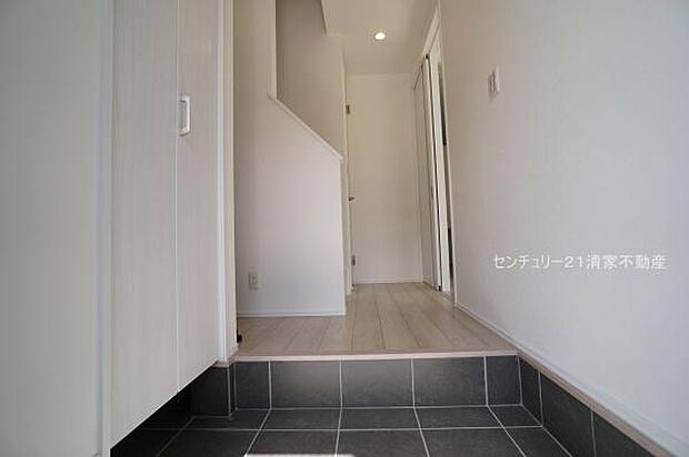 2号棟：便利なシューズボックス付き！(2025年02月撮影)