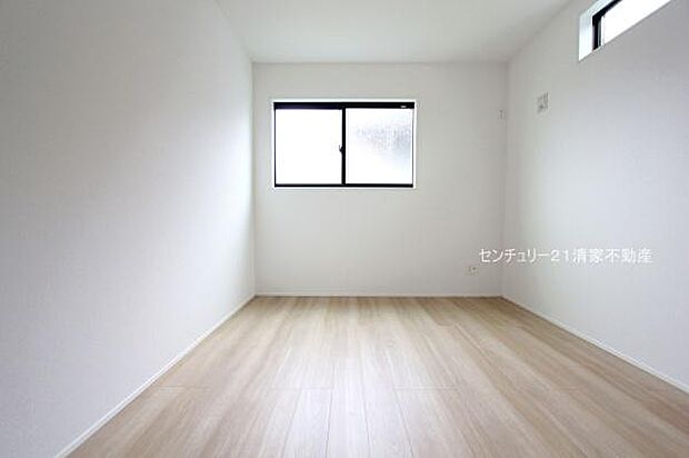 1号棟：2面採光で明るい室内！(2025年07月撮影)