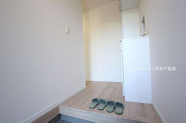 B号棟:便利なシューズボックス付き!(2025年10月撮影)