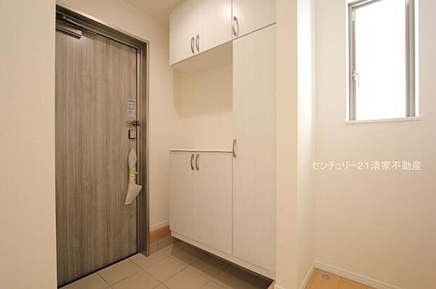 便利なシューズボックス付き!(2025年12月撮影)