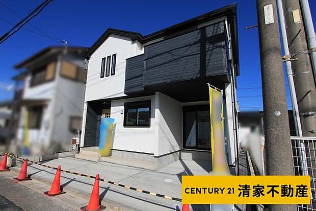 駐車スペース2台分あり!(2025年11月撮影)