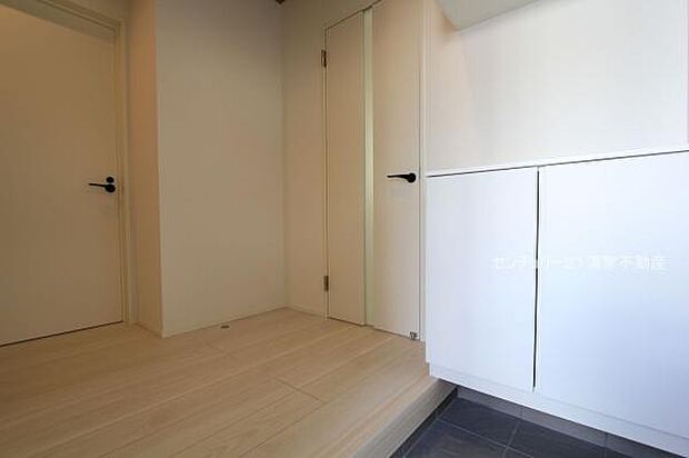 便利なシューズボックス付き!(2025年11月撮影)