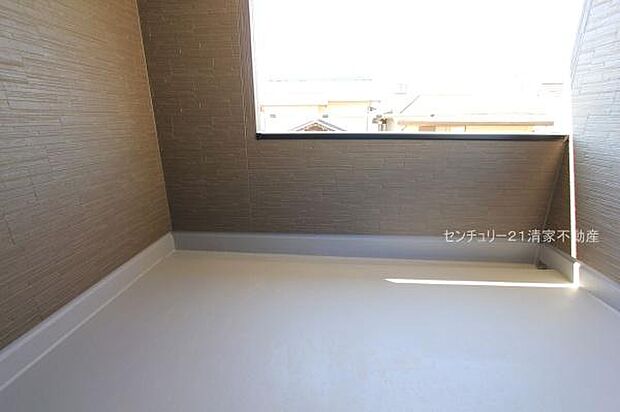 広々インナーバルコニーあり！(2025年09月撮影)