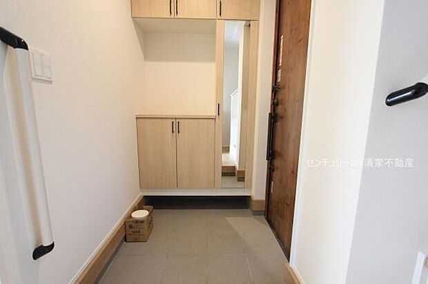 3号棟:お子様も嬉しいお庭付き!(2025年11月撮影)