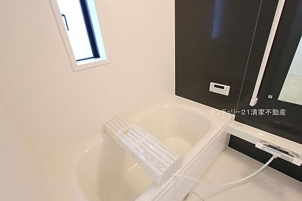 1号棟:一日の疲れを癒すための心地よいバスタイム(2025年10月撮影)