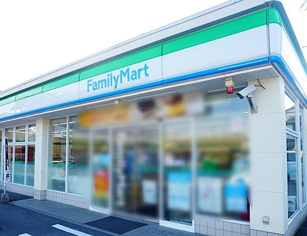 ファミリーマート藤山台店まで279m、ファミリーマート藤山台店まで279m(徒歩約4分)