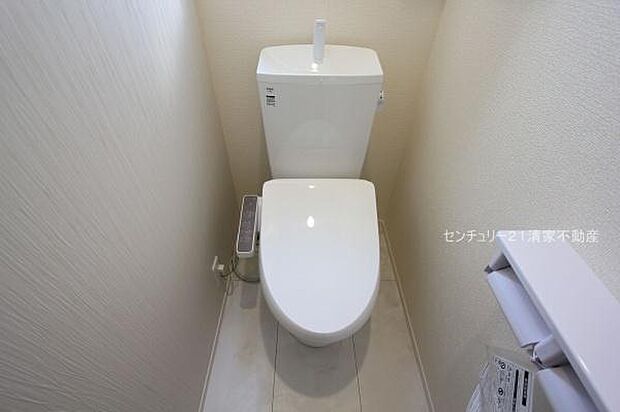 4号棟:温水洗浄便座付きトイレ!(2025年12月撮影)