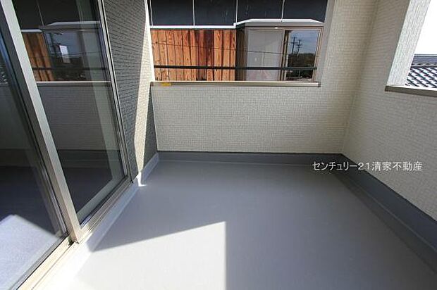 4号棟:広々インナーバルコニーあり!(2025年12月撮影)