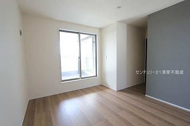 4号棟：お洒落なアクセントクロス！(2025年12月撮影)