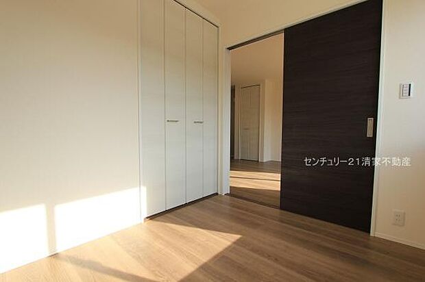 4号棟:全居室収納ありで住空間スッキリ!(2025年12月撮影)