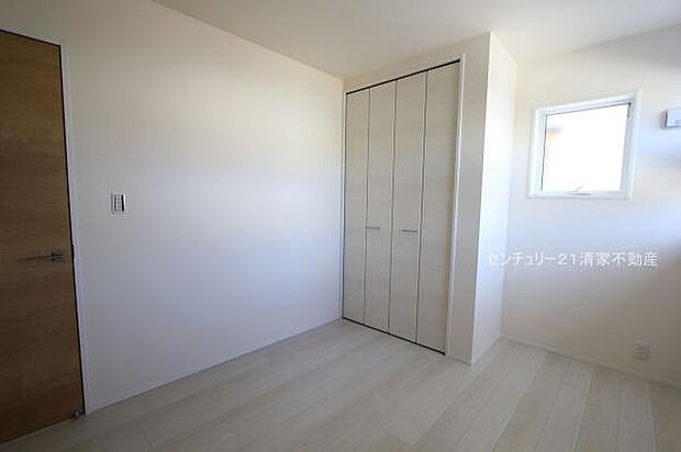 1号棟：たっぷり収納できるクローゼットあり！(2026年01月撮影)