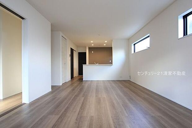 2号棟：ご家族みんながゆったり寛げるリビング(2026年01月撮影)