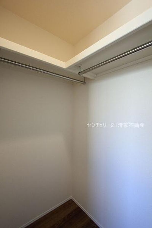 2号棟：衣類も小物もスッキリ収納(2026年01月撮影)