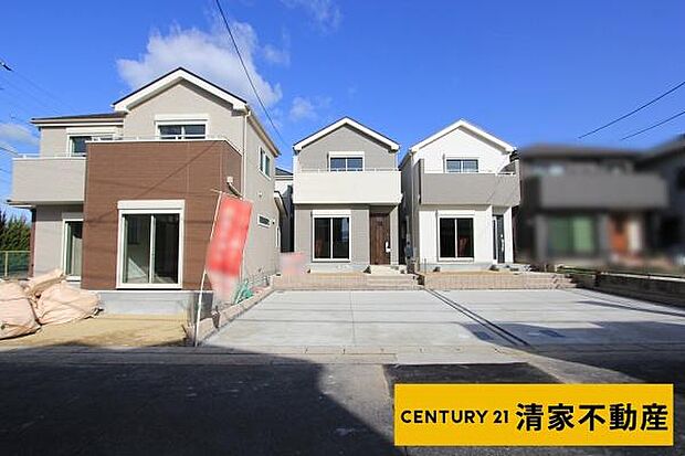 Ｃ号棟：駐車スペース2台分あり!(2026年01月撮影)